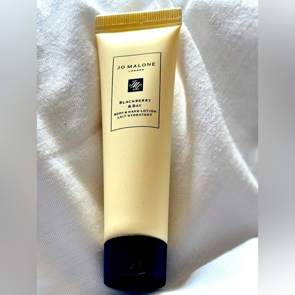 Jo Malone Blackberry & Bay Lotion in Cream Tube - Picture 1 of 3